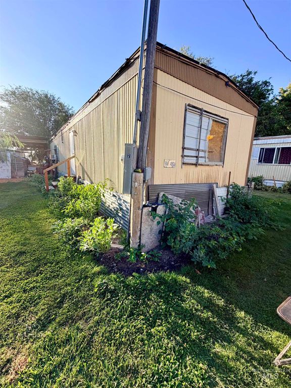 143 5th St Trlr 7, Wilder, ID 83676 photo 3