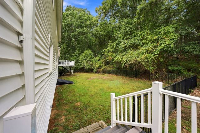 51 Queensland Rd, Billerica, MA 01862