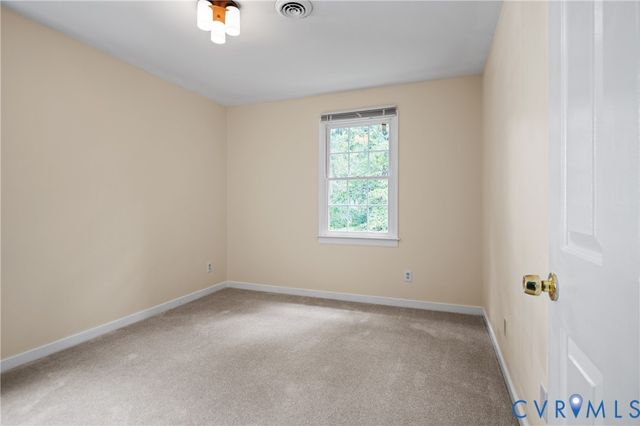 13830 Crosstimbers Rd, Chesterfield, VA 23112
