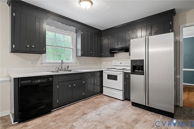 13830 Crosstimbers Rd, Chesterfield, VA 23112