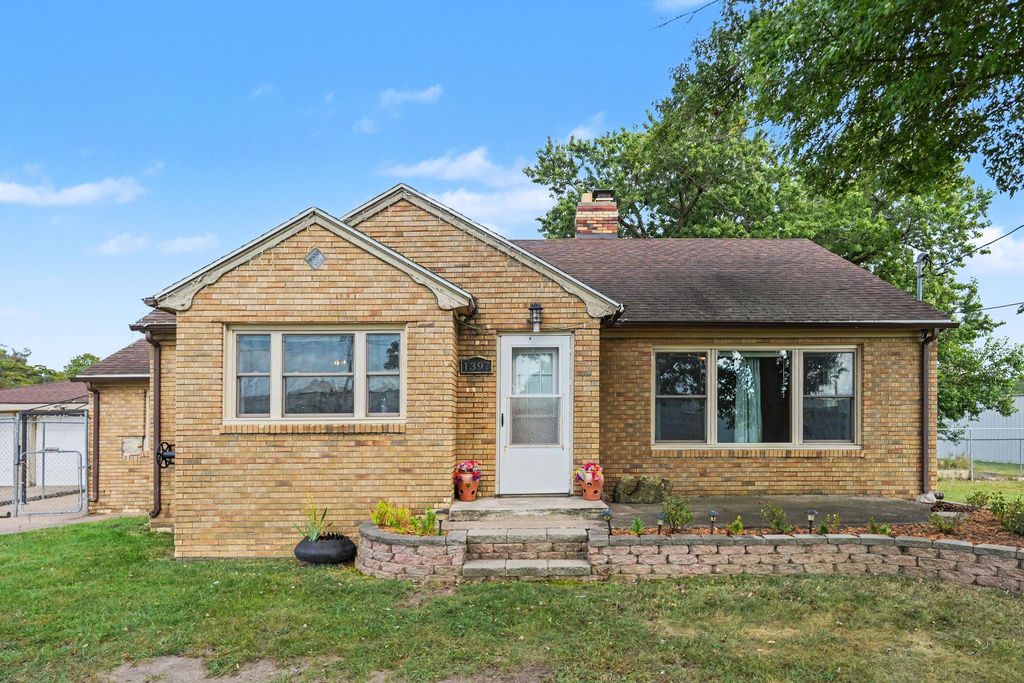 1397 M 139, Benton Charter Twp, MI 49022
