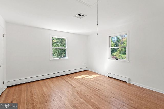 31 DEER RUN LN, Malvern, PA 19355