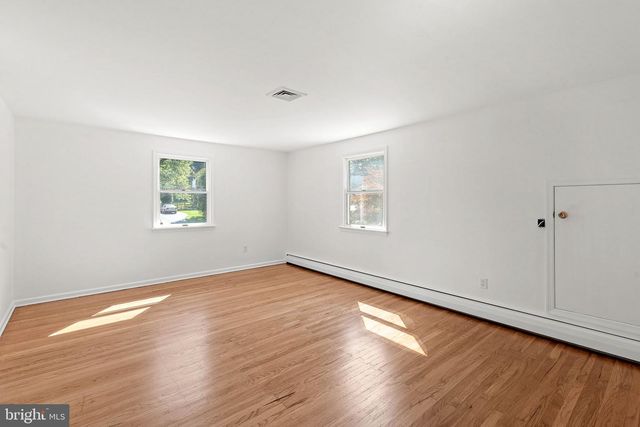 31 DEER RUN LN, Malvern, PA 19355