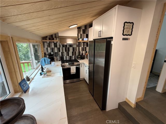 25881 Sunset, Twin Peaks, CA 92391