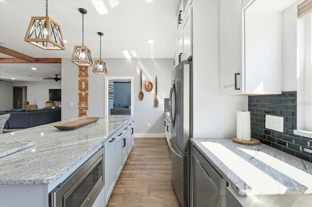 5225 GLENMORE DRIVE, Lakeland, FL 33813