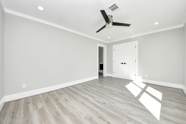 604 W 28th Street A, Houston, TX 77008