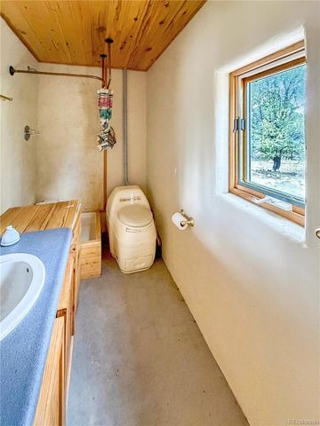 33 Big Bear Road, Mosca, CO 81146