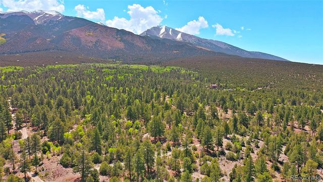 33 Big Bear Road, Mosca, CO 81146
