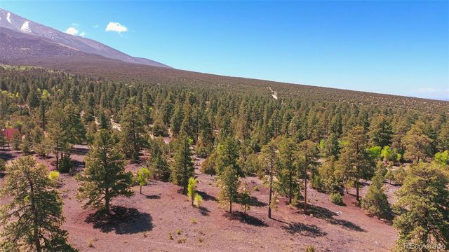33 Big Bear Road, Mosca, CO 81146