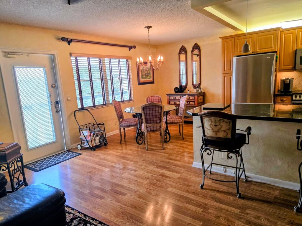 4027 Lyndhurst I 4027, Deerfield Beach, FL 33442