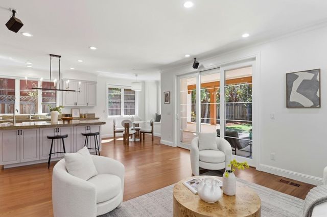 568 Irven Court, Palo Alto, CA 94306