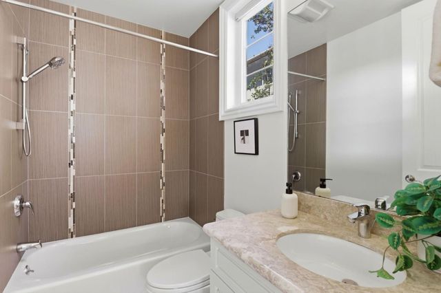 568 Irven Court, Palo Alto, CA 94306
