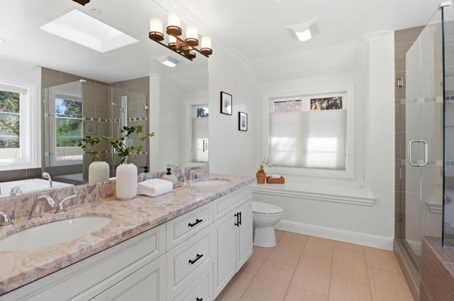 568 Irven Court, Palo Alto, CA 94306