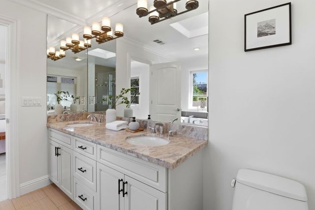 568 Irven Court, Palo Alto, CA 94306