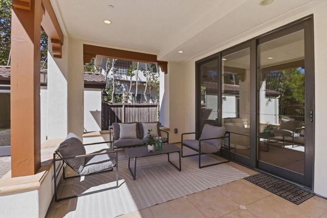 568 Irven Court, Palo Alto, CA 94306