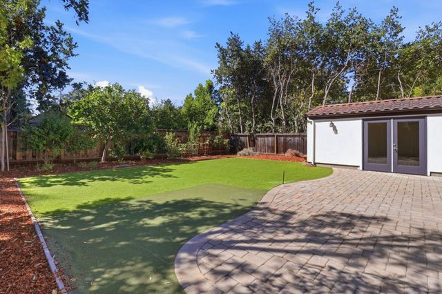 568 Irven Court, Palo Alto, CA 94306