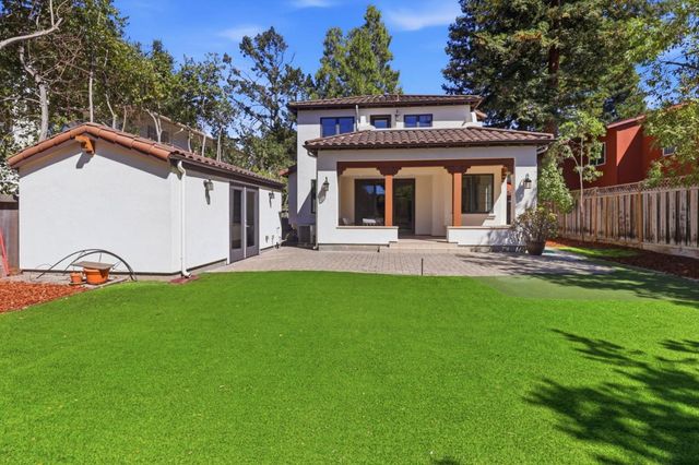 568 Irven Court, Palo Alto, CA 94306