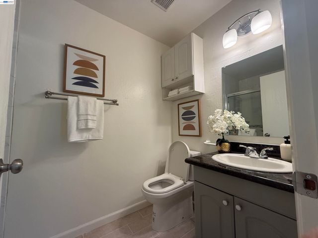 3965 Lake Tahoe Ter, Fremont, CA 94555