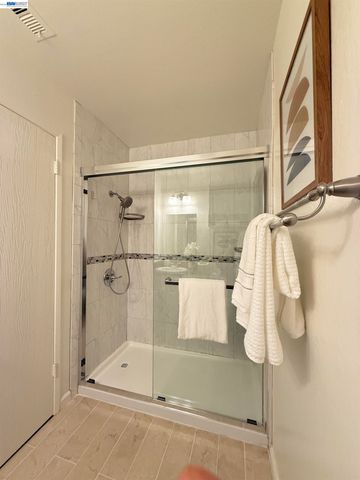 3965 Lake Tahoe Ter, Fremont, CA 94555