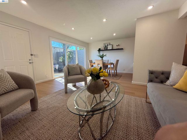 3965 Lake Tahoe Ter, Fremont, CA 94555