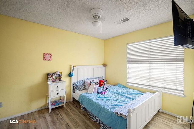 3800 Troutdale Court, Bakersfield, CA 93312