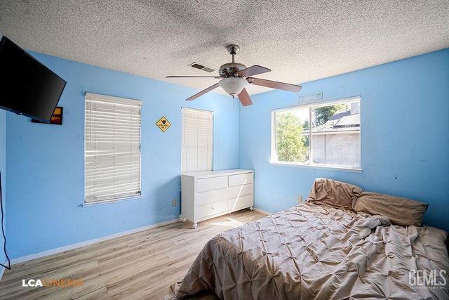 3800 Troutdale Court, Bakersfield, CA 93312