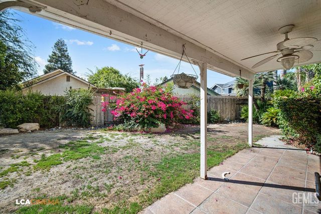 3800 Troutdale Court, Bakersfield, CA 93312