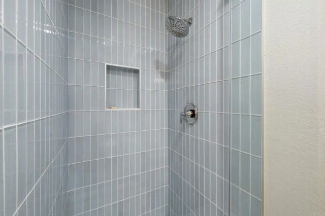 7102 Linden, Carlsbad, CA 92011