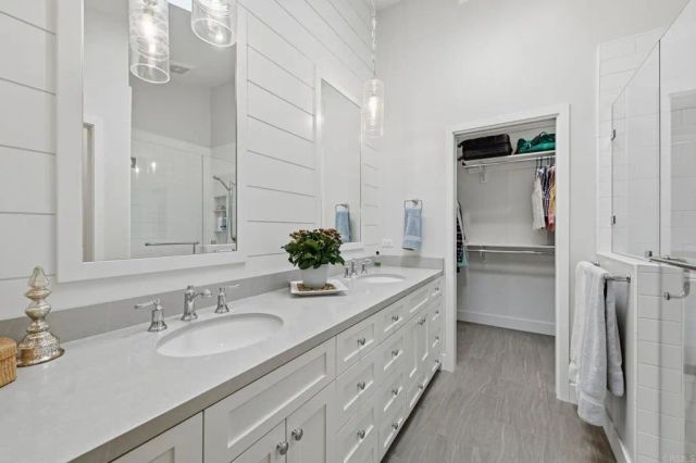 7102 Linden, Carlsbad, CA 92011