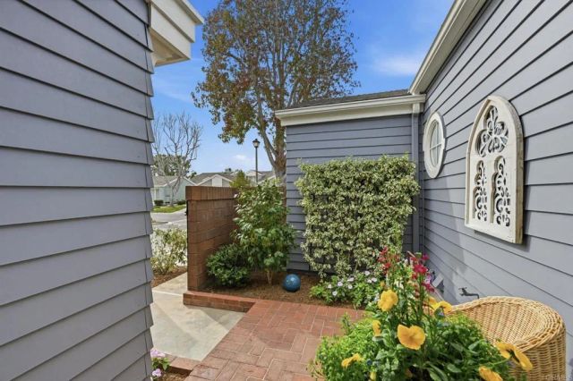 7102 Linden, Carlsbad, CA 92011