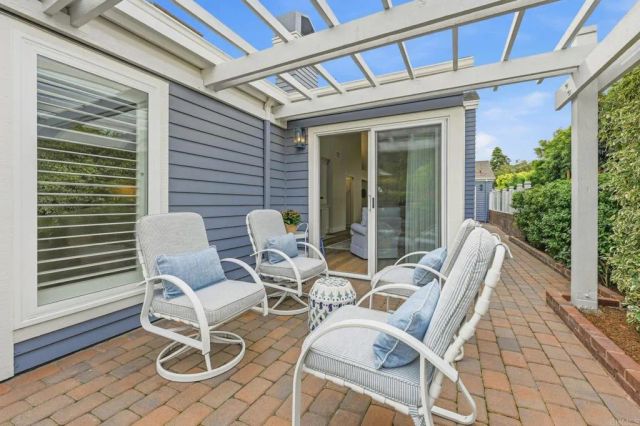 7102 Linden, Carlsbad, CA 92011