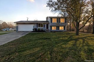 18777 Martinsville Road, Belleville, MI 48111