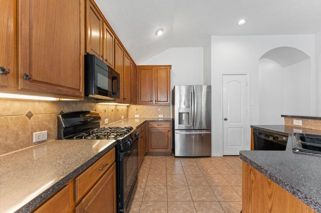 30106 Saw Oaks Drive, Magnolia, TX 77355