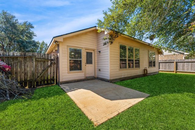 30106 Saw Oaks Drive, Magnolia, TX 77355