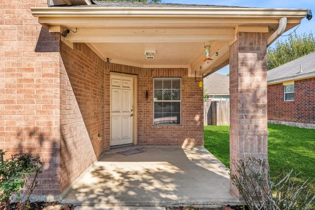 30106 Saw Oaks Drive, Magnolia, TX 77355