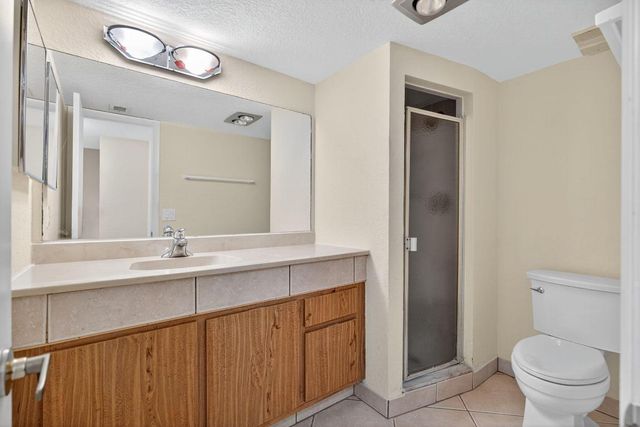 1030 Us Highway 1 413, North Palm Beach, FL 33408