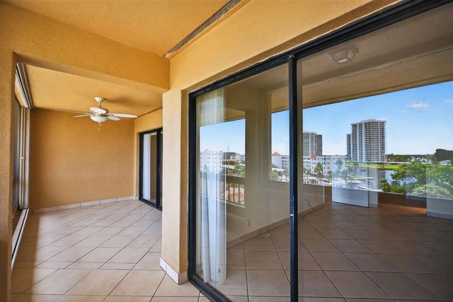 1030 Us Highway 1 413, North Palm Beach, FL 33408