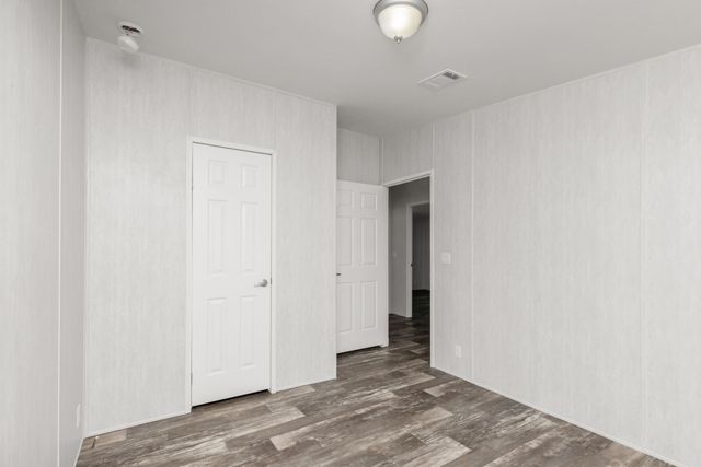 910 N Lloyd Street, Crestview, FL 32536