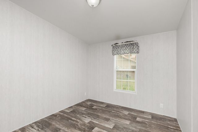 910 N Lloyd Street, Crestview, FL 32536