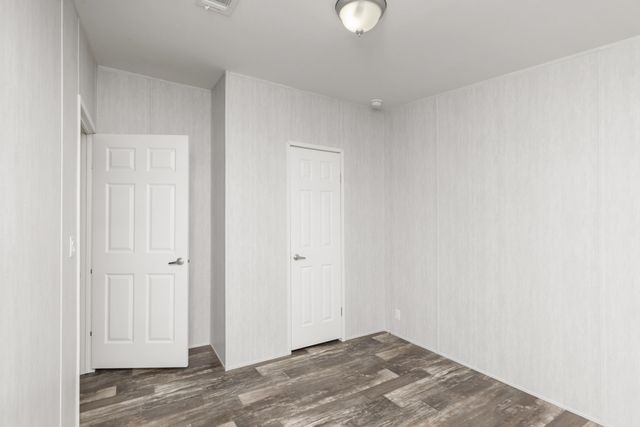 910 N Lloyd Street, Crestview, FL 32536