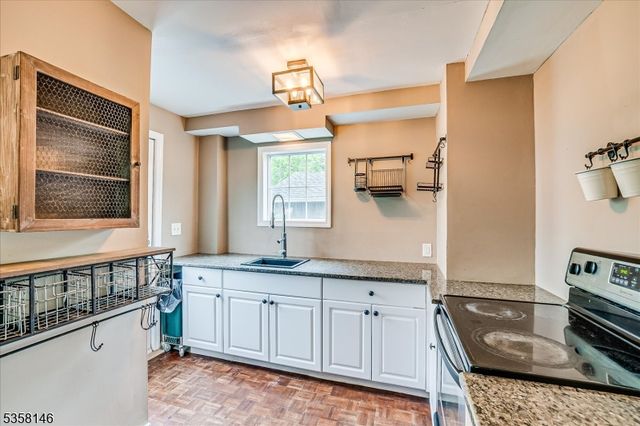 180 Blackwells Mills Rd, Franklin Twp., NJ 08873