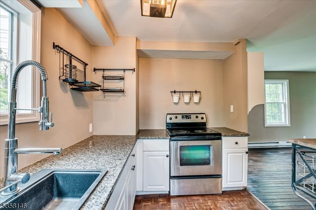 180 Blackwells Mills Rd, Franklin Twp., NJ 08873
