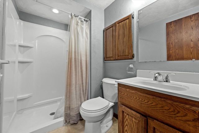 1116 E Racine AVENUE, Waukesha, WI 53186