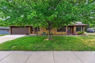 1116 E Racine AVENUE, Waukesha, WI 53186