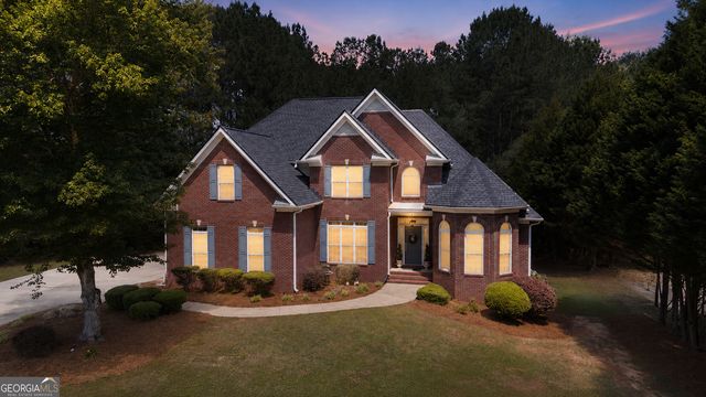 155 Millstone Drive, Fayetteville, GA 30215