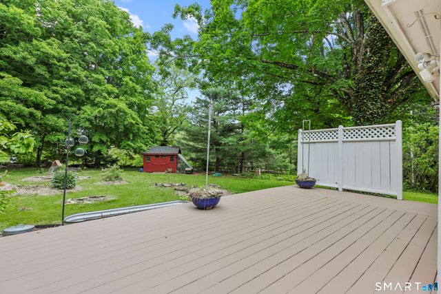 917 Hopewell Road, Glastonbury, CT 06073
