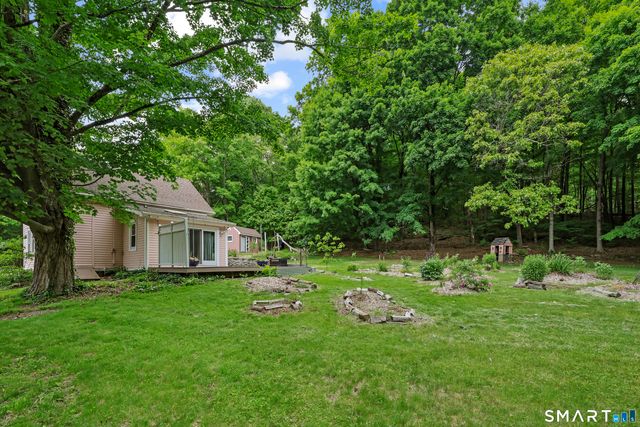 917 Hopewell Road, Glastonbury, CT 06073