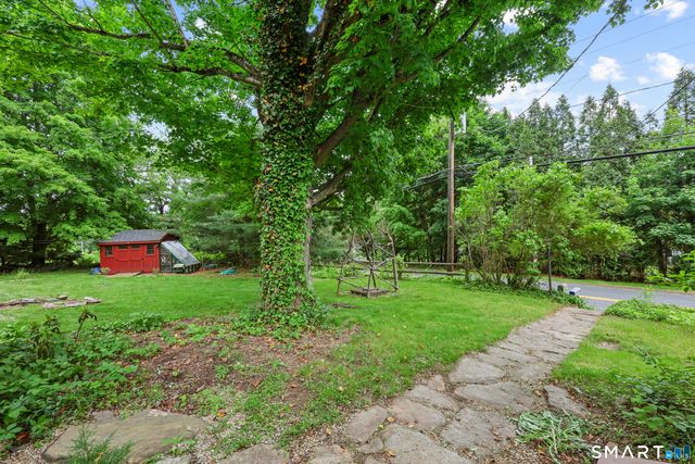917 Hopewell Road, Glastonbury, CT 06073