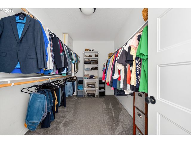 128 E TAYLOR Dr, Newberg, OR 97132