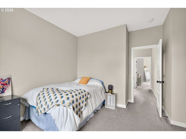 128 E TAYLOR Dr, Newberg, OR 97132